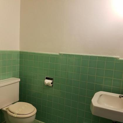 Greenwell Motel - image 13