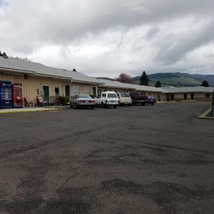 Greenwell Motel - image 6