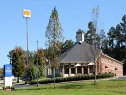 Baymont by Wyndham LaGrange - image 4