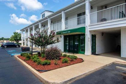 Quality Inn Lagrange - image 11