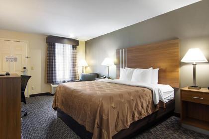 Quality Inn Lagrange - image 6