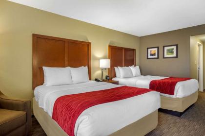Comfort Inn & Suites LaGrange - image 15