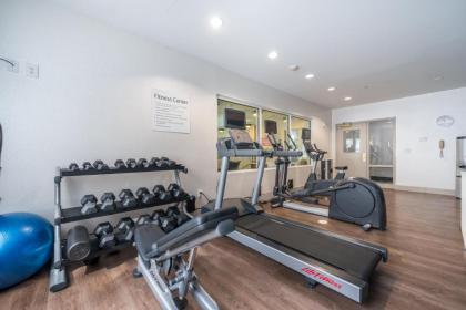 Holiday Inn Express Hotel & Suites Lagrange I-85 an IHG Hotel - image 3