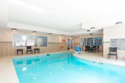 Holiday Inn Express Hotel & Suites Lagrange I-85 an IHG Hotel - image 4