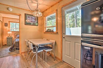 High Lakes Hideaway La Pine Fishing Cabin! - image 13
