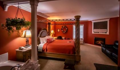 Depot Inn & Suites