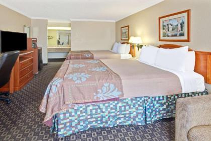 Americas Best Value Inn & Suites La Porte/Houston - image 15
