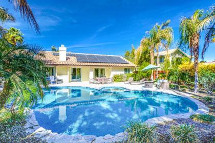 Tropical Retreat - image 11