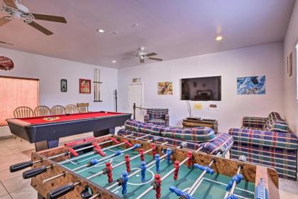 Home with Game Room and Fire Pit 30 min to Zion La Verkin
