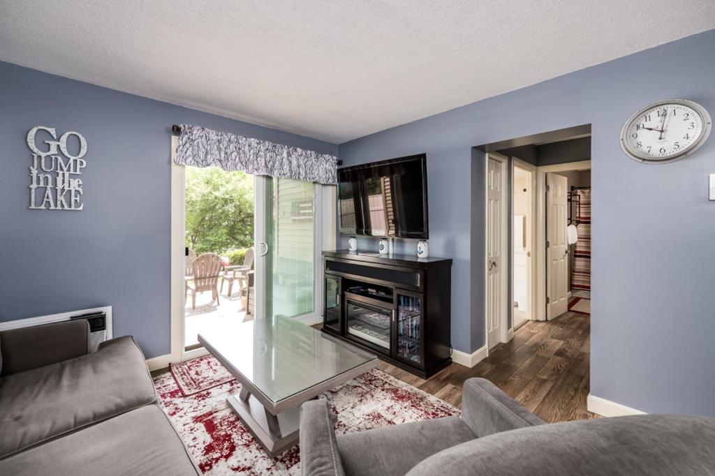 Lake Winni - Condo - 205 - image 3
