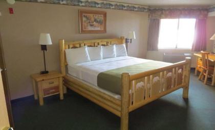 Cobblestone Hotel & Suites - Ladysmith - image 2