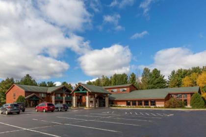 Cobblestone Hotel & Suites - Ladysmith - image 6