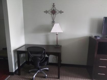 Hearthstone Inn - image 11