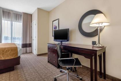 Comfort Suites Lafayette University Area - image 13