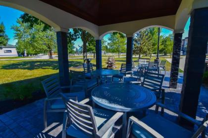 Best Western Plus Lafayette Hotel University Area - image 14