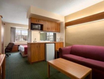 Days Inn & Suites by Wyndham Lafayette IN - image 8