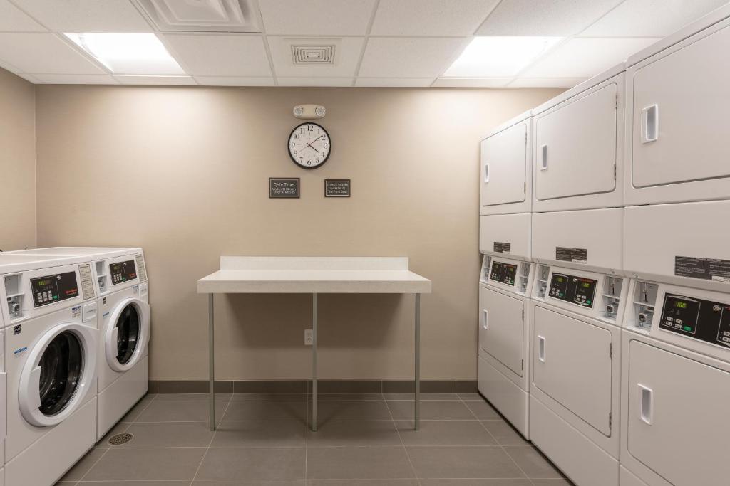 Residence Inn by Marriott Lafayette - image 5