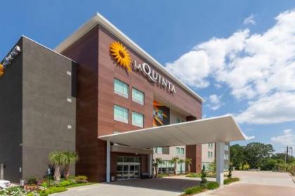 La Quinta Inn  Suites by Wyndham Lafayette Oil Center