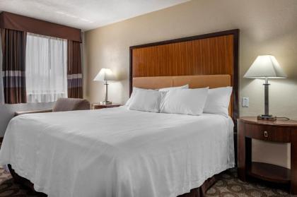 Suburban Extended Stay Hotel - image 11