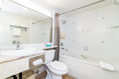 Art Hotel Laguna Beach - image 11