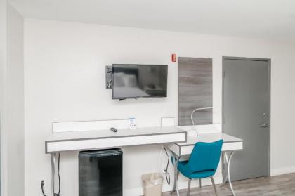 Art Hotel Laguna Beach - image 15