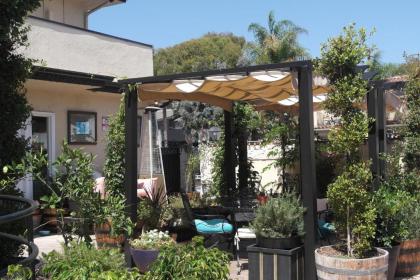 Seaside Laguna Inn & Suites - image 15