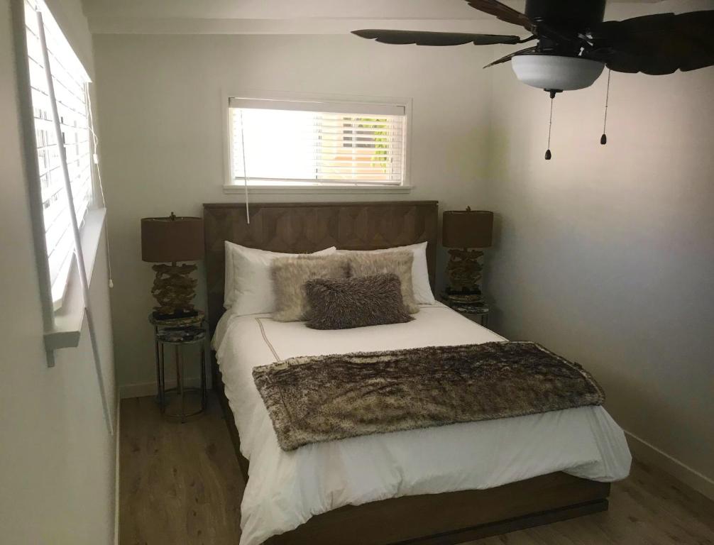 Sleepy Hollow Condo #2 - image 4