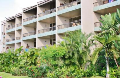 Hale mahina #B 405 by Alii Resorts Lahaina