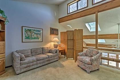 Grand Lakefront Home with Dock in The Hideout! - image 13