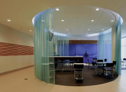 SpringHill Suites by Marriott Lake Charles - image 13