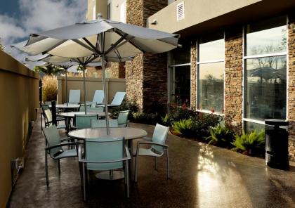 SpringHill Suites by Marriott Lake Charles - image 6