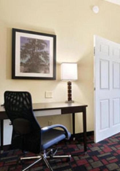 Wingate by Wyndham Lake Charles Casino Area - image 5