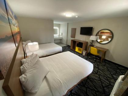 Days Inn by Wyndham Lake Charles - image 13