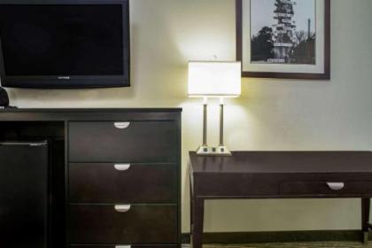 La Quinta by Wyndham Lake Charles Casino Area - image 5