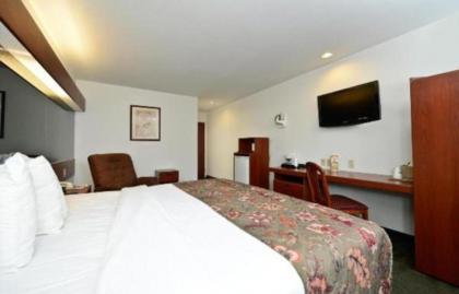 Americas Best Value Inn and Suites Lake Charles - image 13