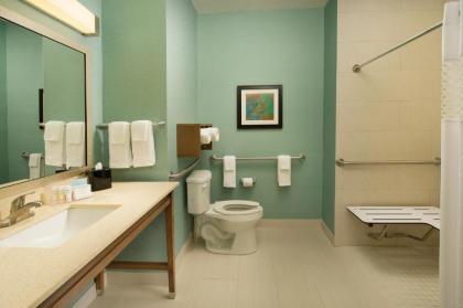 Hampton Inn Lake Charles - image 6