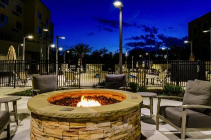 Courtyard by Marriott Lake Charles - image 13