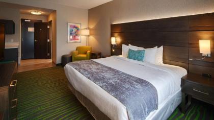 Best Western Plus Prien Lake Inn & Suites - image 12