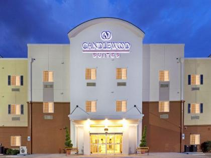 Candlewood Suites Lake Charles South - image 2