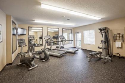 Candlewood Suites Lake Charles South - image 8