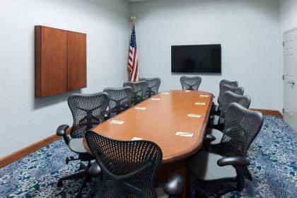 Hilton Garden Inn Lake Forest Mettawa - image 16