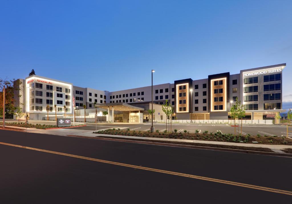 Homewood Suites By Hilton Irvine Spectrum Lake Forest - main image
