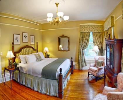 Maxwell Mansion Hotel - image 15