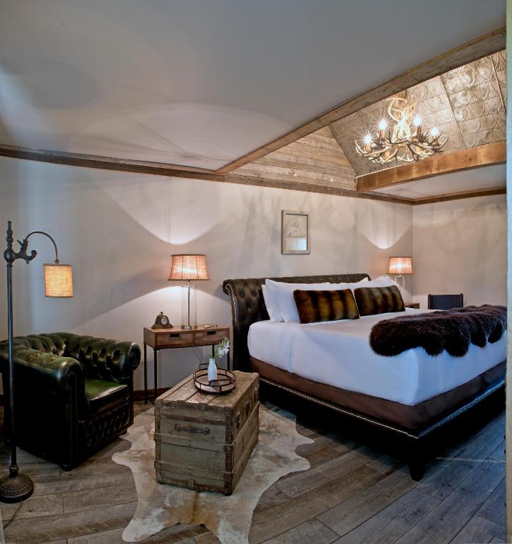 Maxwell Mansion Hotel - image 5