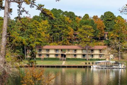 Long Island Lake Resort Arkansas
