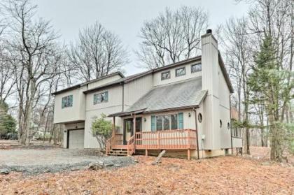 Rustic Lake Harmony Home with Deck and Wooded Views! - image 1