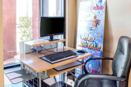 Rodeway Inn & Suites Lake Havasu City - image 1