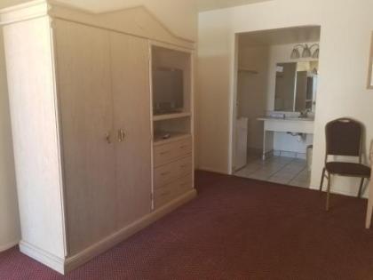 BridgeWater Hotel - image 4