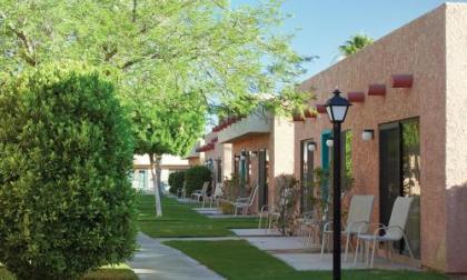 GetAways at Havasu Dunes Resort - image 3