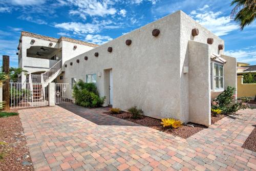 Charming Home with BBQ Balcony and Views of Lake Havasu - main image